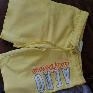 Areo sweat shorts sz S